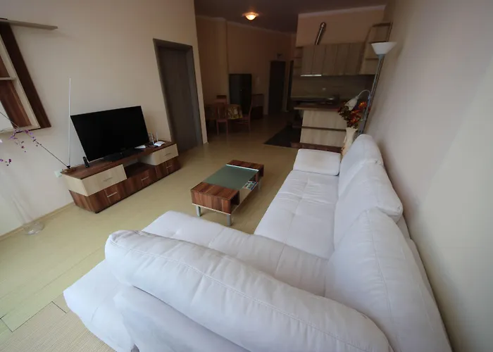 Menada Sunny Plaza شقة *