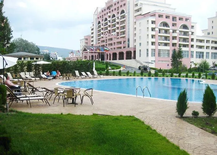 شقة Menada Sunny Plaza