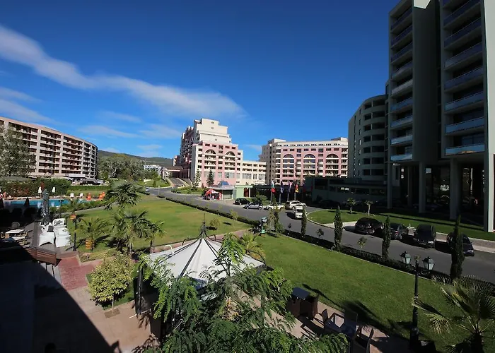 Menada Sunny Plaza شقة *