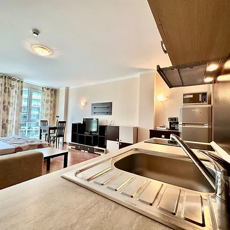 Menada Sunny Plaza Apartament *