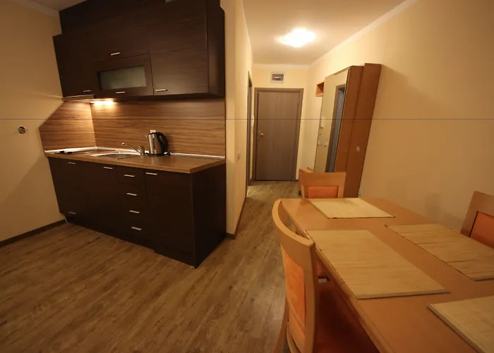 Menada Sunny Plaza *