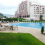 Apartman Menada Sunny Plaza