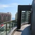 Menada Sunny Plaza Napospart