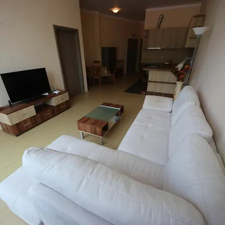 Menada Sunny Plaza Apartment Sunny Beach