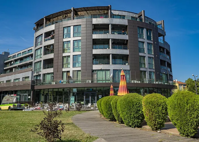 Menada Sunny Plaza * Slăntjev Brjag